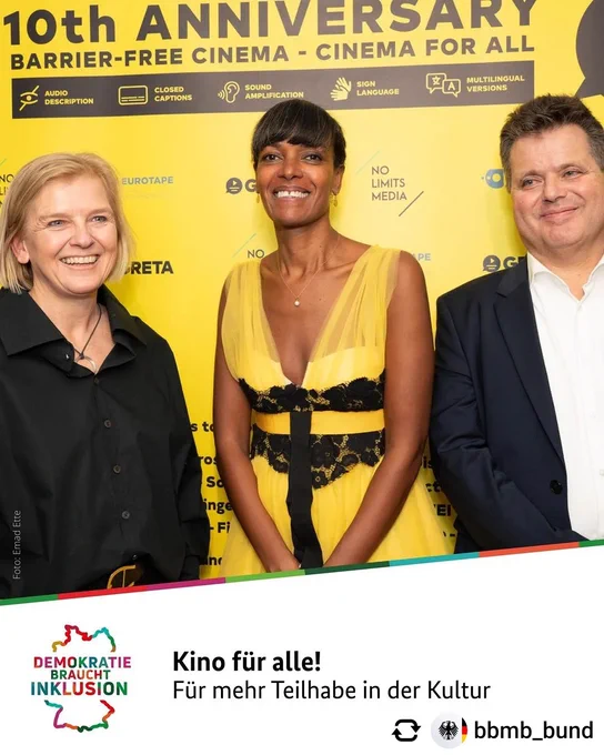 Auf dem Foto sind Renate Scheliga, ehemals Sales Director Universal, Seneit Debese, Geschäftsführerin von Greta & Starks, sowie Jürgen Dusel, der Beauftragte der Bundesregierung für die Belange von Menschen mit Behinderungen.