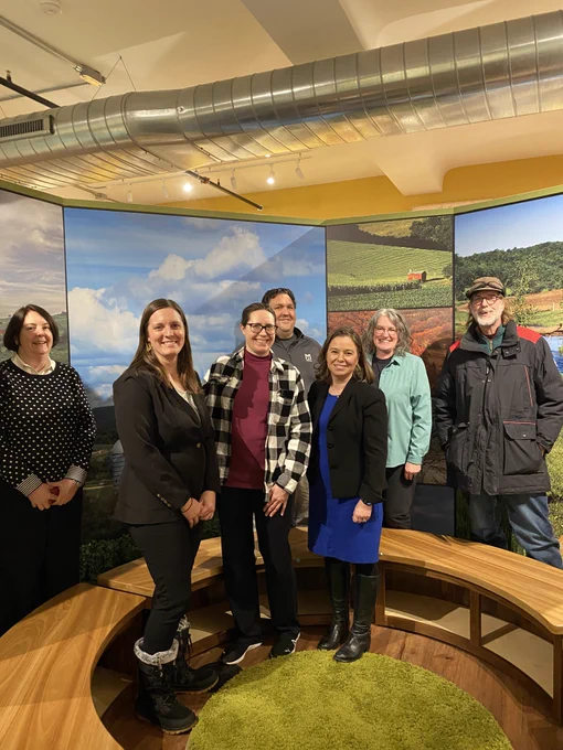 Lt. Gov. Rodriguez poses for a group photo at the Driftless Historium and Mount Horeb Historical Society.