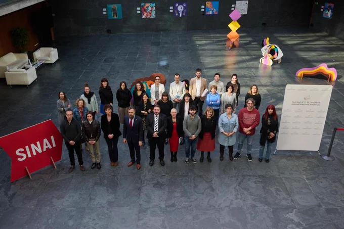 https://parlamentodenavarra.es/es/noticias/el-parlamento-inaugura-la-exposición-‘científicas-ilustradas’-promovida-por-aditech