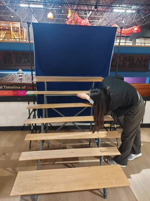 Here is Mahiru putting up the Hina Matsuri stage in the Oriental Museum.