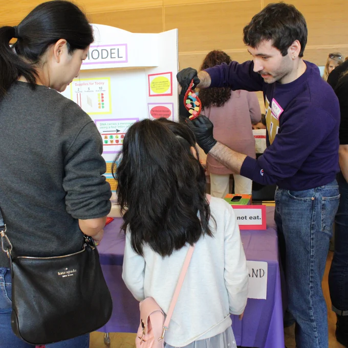 The @UW / @uwengineering  Women in Chemical Engineering hosted their 8th annual "Introduce a Girl" event, focusing on the exciting theme of #FoodScience. This event offered an engaging afternoon of #STEM demonstrations for young girls and gender-expansive individuals.

#UW #WChE