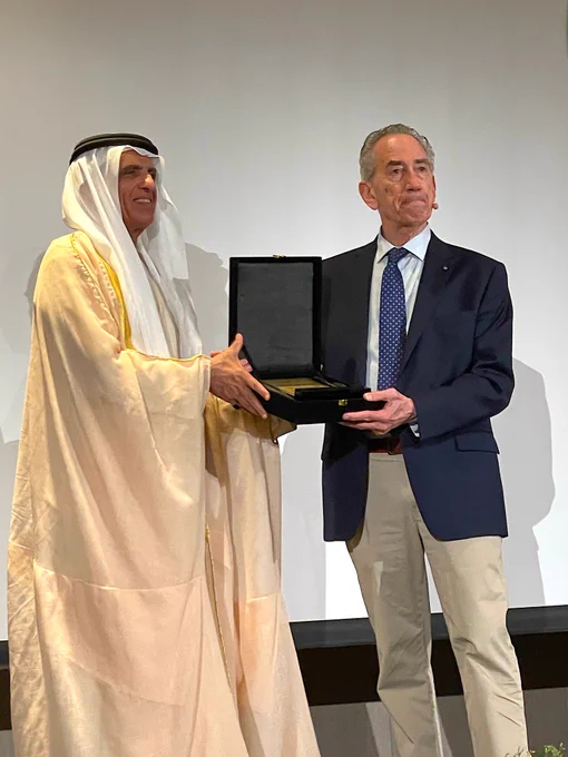Michael L. Klein receives the Sheikh Saud International Prize for Materials Science. (2024)
