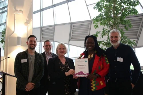 Team Wandsworth and Deputy Mayor Joanne McCartney with the certificate