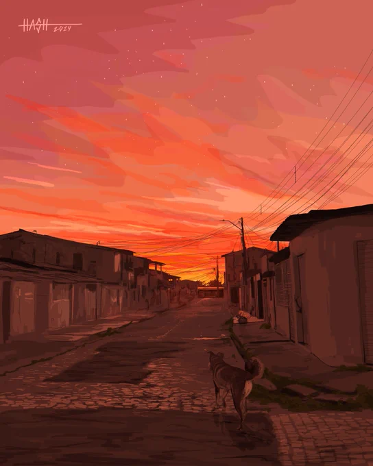 Pintura digital de um pôr-do-sol com tons de amarelo, laranja, bege claro e rosa numa rua com algumas casas não tão detalhadas, paralelepípedos no chão e alguns matos nas calçadas. De frente para uma das casas do lado direito tem um cachorro salsicha e um poodle preto deitados. Na parte inferior do desenho um pastor alemão preto andando na rua.