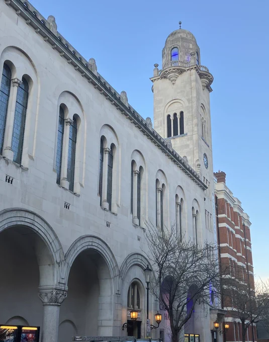 Outside of Cadogan Hall, earlier