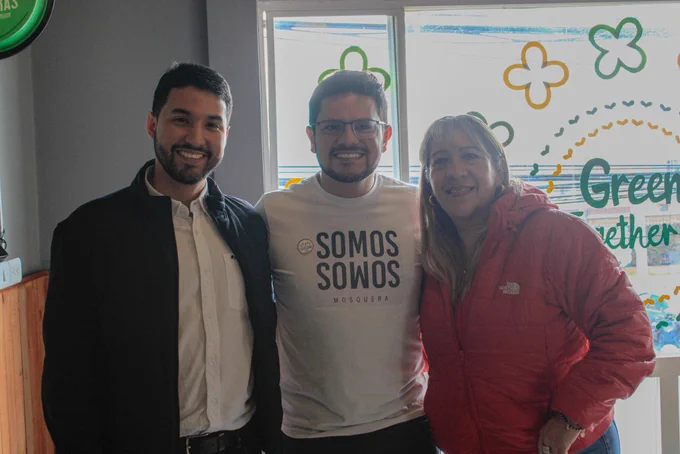 Nelson Parra, alcalde de Mosquera, Cundinamarca y Sandra Donoso, coordinadora del comité territorial de Cundinamarca del Nuevo Liberalismo.