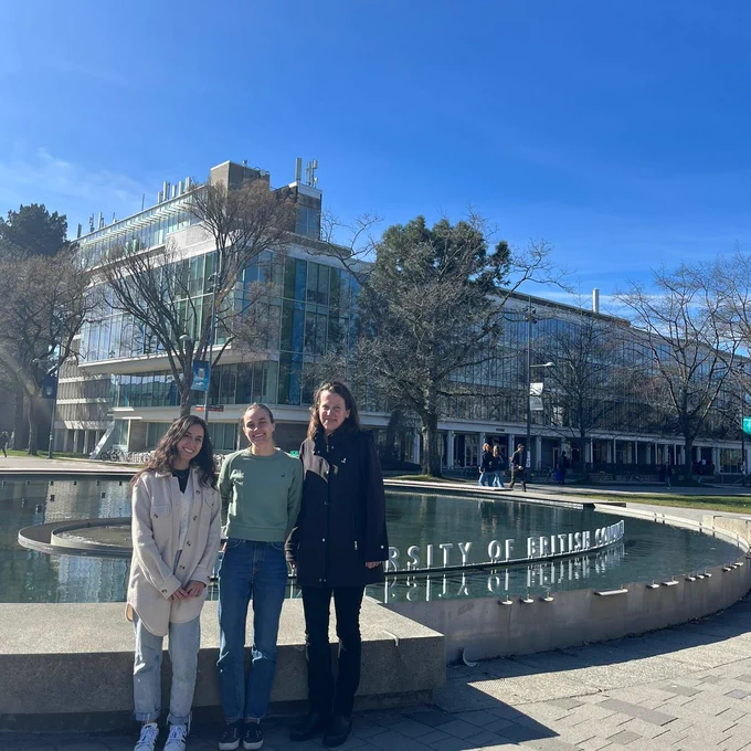 (L t R) Elizabeth Zambrano Garza, PhD student at the Health and Adult Development Lab (https://hoppmann.psych.ubc.ca/) and research partner of Hannah Tschennett (m). These early career researchers will be mentored by lab director Christiane Hoppmann, PhD.