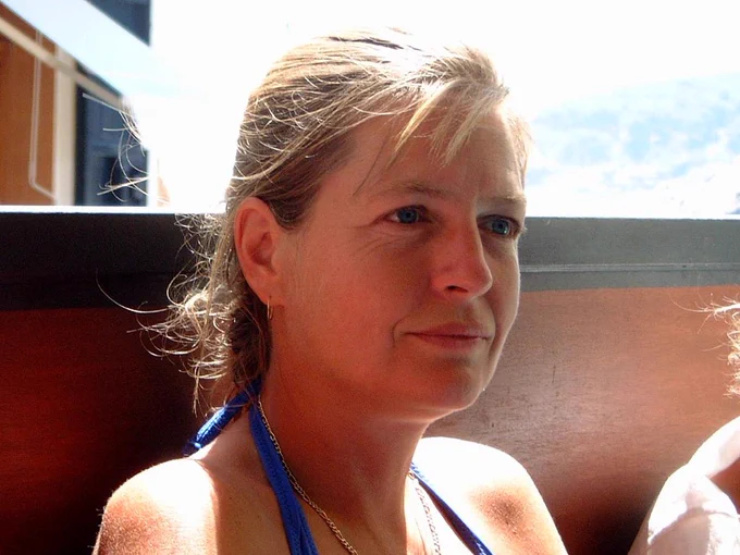 Mandy Davies 