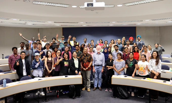 The group with prof Siddique and Prof Martin Barbetti