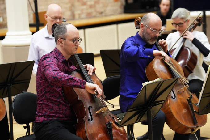 Cellists Nicholas Trygstad and Simon Turner