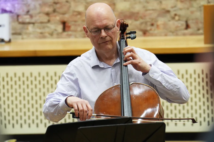 Cellist David Petri