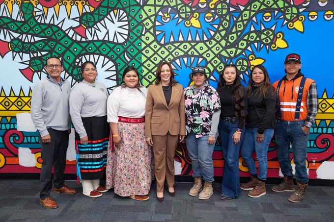 Vice President Harris meets with Navajo members of Ironworkers Local 75 in Phoenix, AZ.