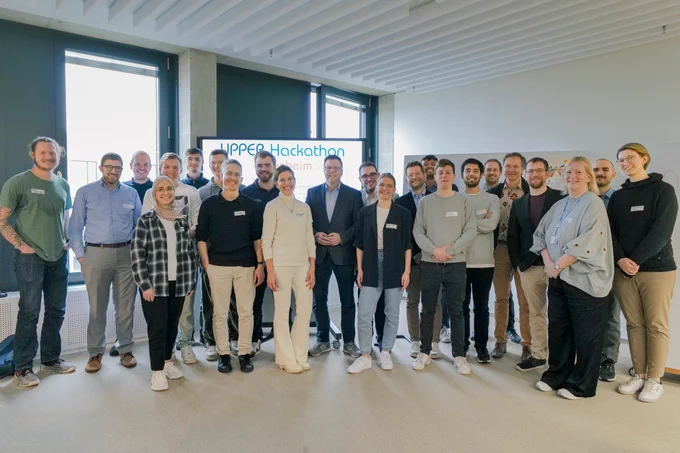 A group portrait of all the participants at 🚀 #UPPERhackathon with the Deputy Mayor of the City of Mannheim Dr. Volker Proffen.

💡 Building up all together the next generation of 🚦#PublicTransport through the 🇪🇺 #UPPERprojectEU

🗓️ 12-13 March 2024

📌 #Mannheim 🏰 #Germany 🇩🇪

🏆 Trip: #UITP2025 #Hamburg #Germany 🇩🇪

 Info: y4pt.org/upper/mannheim

#EUGreenDeal #NetZero #H2020 #Y4PThackathon #EUmissions #MissionCities #HorizonEU