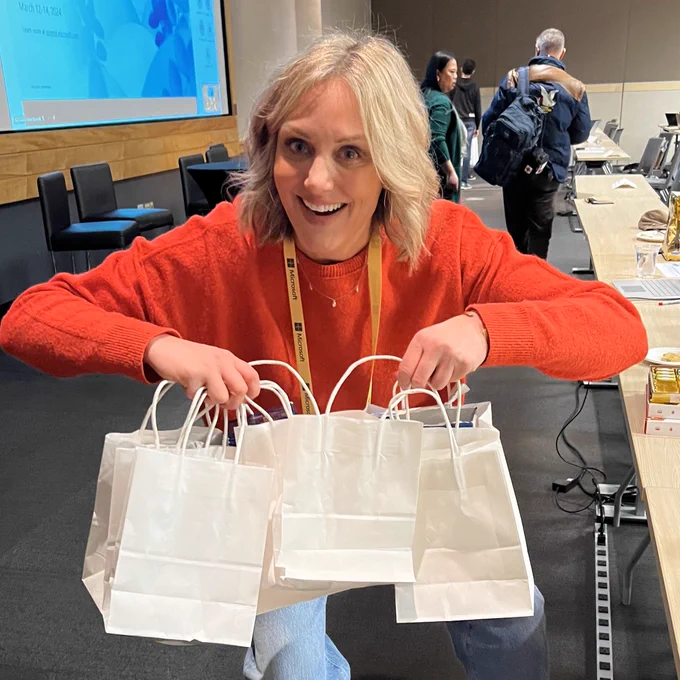 Laurie Pottmeyer displays all the goodie bags from the Teams Sweet Treats competition. She also played a huge roll in making the event par excellence for all worldwide Microsoft 365 MVPs - during the MVP Summit 2024.  