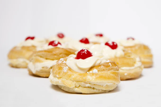 Baked zeppole, a pastry traditionally served on St. Josephs Day. Photo by Kyle Bruggeman, Nebraska News21. Creative Commons Attribution 2.0