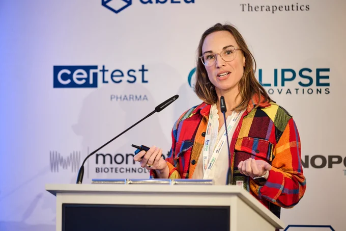 Disa Tehler, PhD, Head of RNA Therapeutics at Abzu, presenting at RNA Leaders.