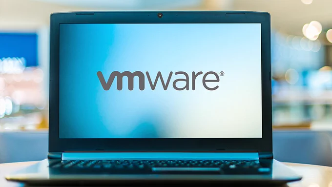 Aveniq ist einer der führenden Premier Partner von VMware by Broadcom in der Schweiz. Wir unterstützen Sie gerne.