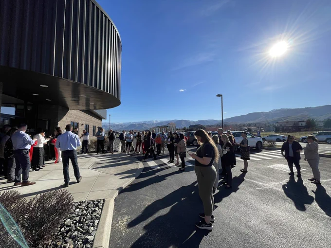 Wenatchee Open House 2024 Ribbon Cutting in front of building at 250 Penny Road