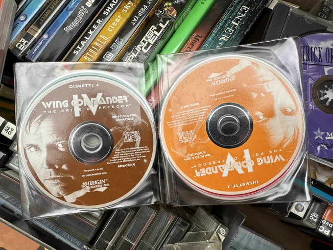 CD-Tasche mit Wing Commander 4.
