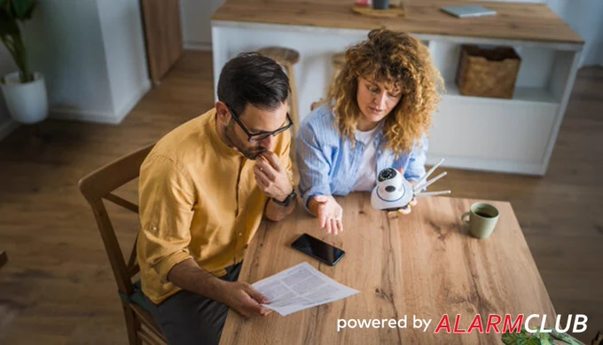 Need technical support? Look no further, AlarmClub Monitored Clients! We've got tailored tech support solutions just for you.