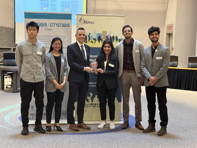 Student awarded 2nd place by the Mayor of Ottawa. 