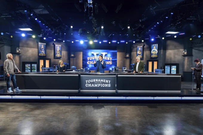 Guy Fieri, Cat Cora, Rocco DiSpirito, Jonathan Waxman, Simon Majumdar on the set of Tpurnament of Champions