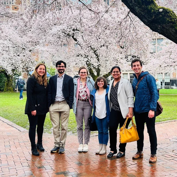 The cherry blossoms are in full bloom as spring returns to the @UW campus. #ChemE faculty, left to right: Elizabeth Nance(@profnance), Jorge Marchand(@SyntBio), Julie Rorrer(@julie_rorrer), Alex Prybutok(@AlexPrybutok), Shachi Mittal(@ShachiMittal2) and Zach Sherman(@Zee_Sherman)
