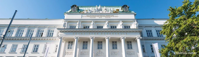 Photo of the main building of TU Wien (Technical University of Vienna, Austria)
