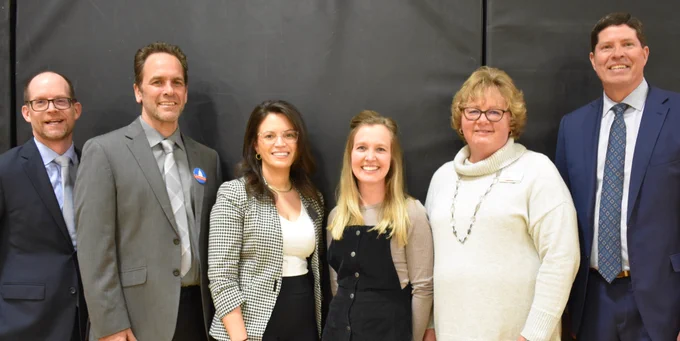 From Right: 
Greg Hartjes, Superintendent, Appleton School District
Nan Bunnow, Assistant Superintendent, Appleton School District
Kari Krueger, Elementary Principal of the Year
Yaribel Rodriguez, Dir. Urban Leadership, AWSA
Mike Roemer, AWSA Board President
Jim Lynch, Executive Director, AWSA