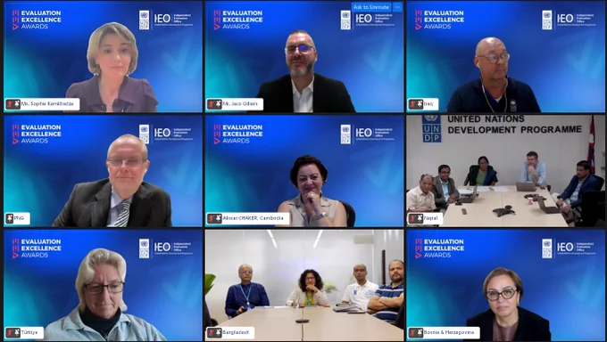 Winning UNDP country office Resident Representatives on-screen at the 2024 Evaluation Excellence Awards