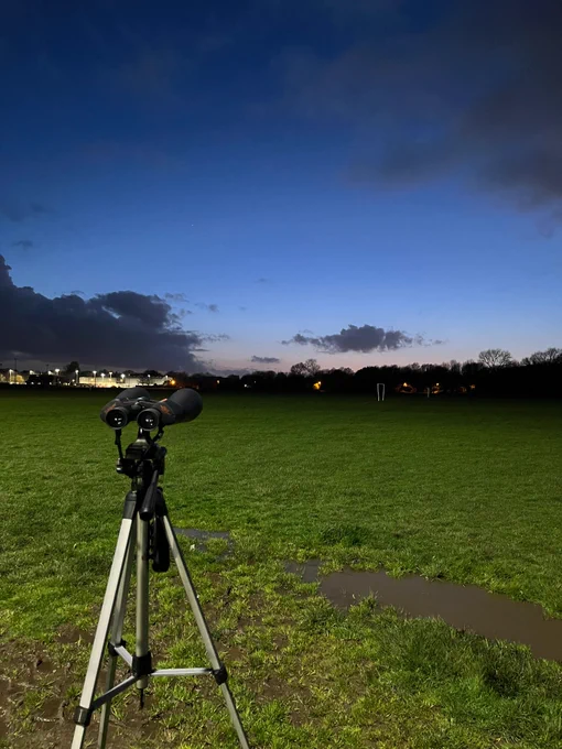Binoculars on a tripod 