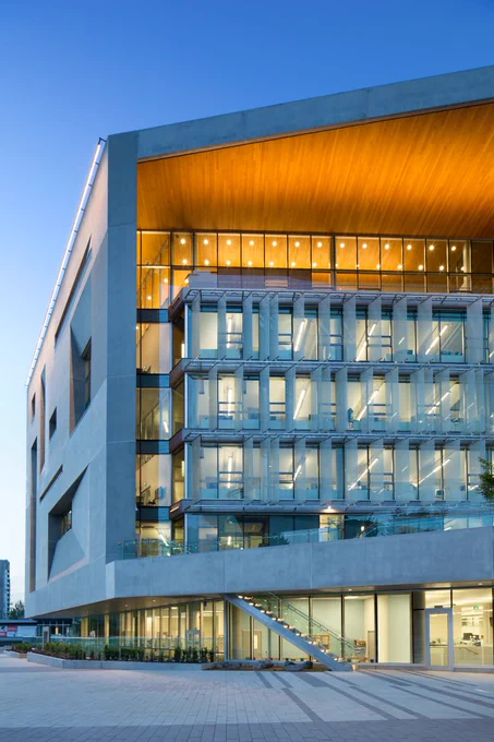 Surrey British Columbia Civic Centre Moriyama Teshima architect architecture design building construction West boast Vancouver public government OAA award 