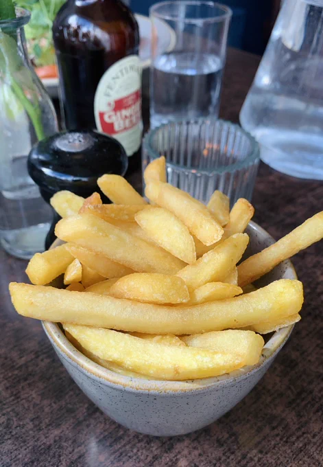 Picture of a bowl of fries looking at me like the love of my life