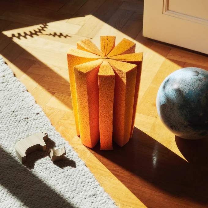 Spong structure as coffee table