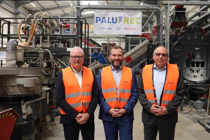 Der FKN-Vorstand, von links nach rechts: Herr Stephan Karl (Tetra Pak), Herr Volker Bubacz (SIG Combibloc) und Herr Stephen Naumann (Elopak).