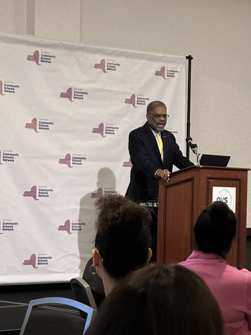 Photo of Wade Norwood delivering keynote presentation