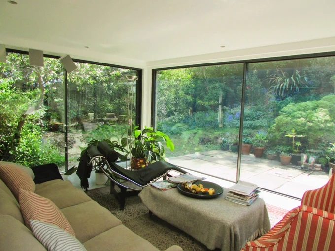 Dreaming of more space?
Transform your home with an extension! Imagine the possibilities with the extra space. Start your journey with our project calculator …  https://bit.ly/3Teopm9
#HomeExtensionLondon #DreamHome 