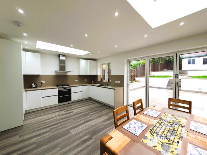 Increase Property Value
Boost your property's value with a stylish extension. 
Find out more with our handy Project Calculator! https://bit.ly/3Teopm9
#PropertyInvestmentLondon #HomeValue