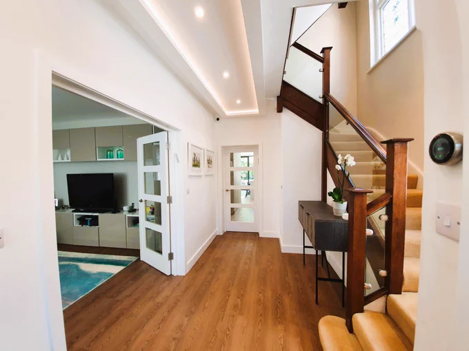 Energy Efficient Extensions
Go green with an energy-efficient home extension. 
Start planning with our Project Calculator! https://bit.ly/3Teopm9
#EcoFriendlyLondon #GreenHome