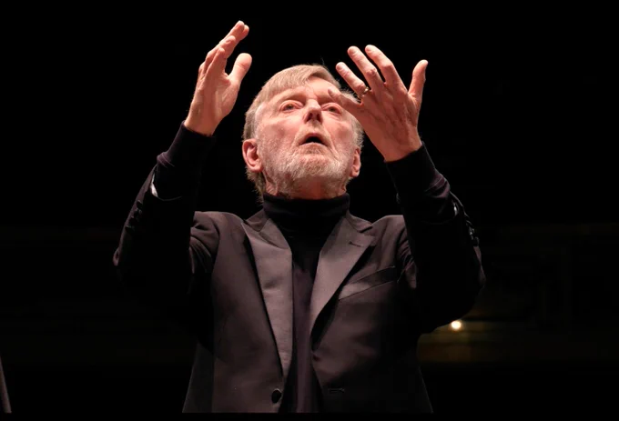 Sir Andrew Davis conducting at the Edinburgh International Festival in 2022. (Photo: Stagecast)