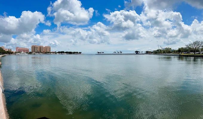 Photo of the bay in St. Petersburg