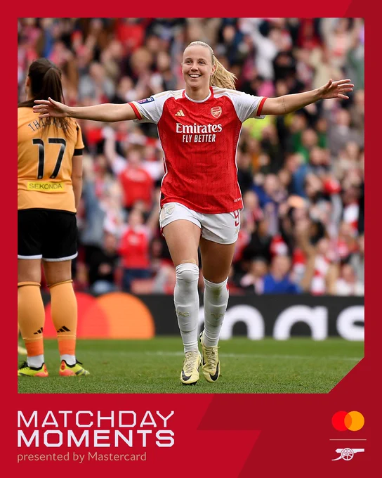 Beth Mead celebrating one of her two goals.