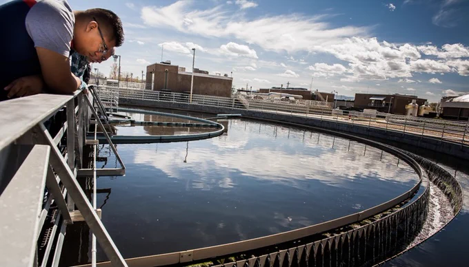 Happy #earthday 🌎! 
Earth Day is an annual event observed across the globe to demonstrate support for environmental protection.🌎🤝 Our Water Quality Management students are equipped to excel in an industry built around maintaining public and environmental health by treating drinking water and wastewater. 
Learn more about how our students help maintain environmental health: https://www.emilygriffith.edu/.../water-quality-management/ 
#waterqualitymanagement #emilygriffithtechnicalcollege #earthday #earthday2024