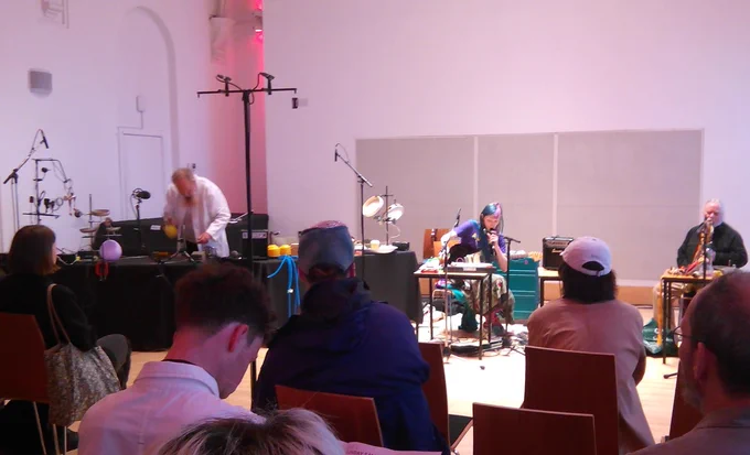 Pic of Helmut Lemke, Vymethoxy Redspiders, Dave Jackson in action