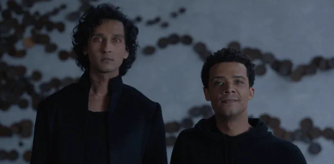 Louis and Armand stand side by side at the end of episode 7