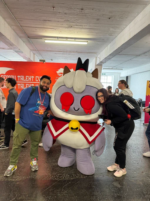 Nimmz and I posing with a totally not possessed Lamb from Cult Of The Lamb