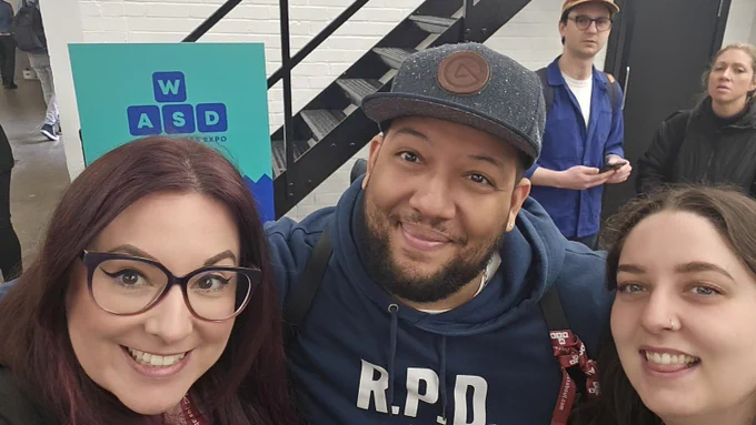 A rare Fixer sighting! Selfie of myself, MC Fixer and Mezzo on the WASD show floor