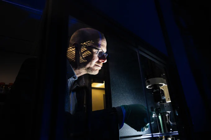 Mark Williams works in a lab.
