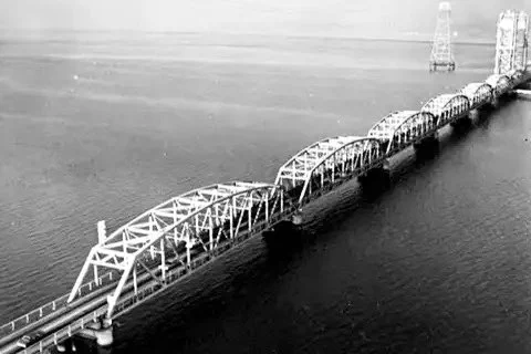 Dumbarton Rail Bridge which opened for rail in 1910