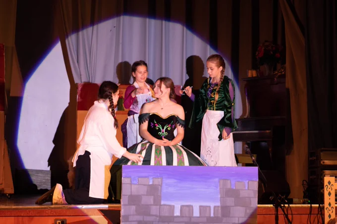 Students from St. Patrick Catholic School in Erinsville perform in Frozen KIDS the musical.